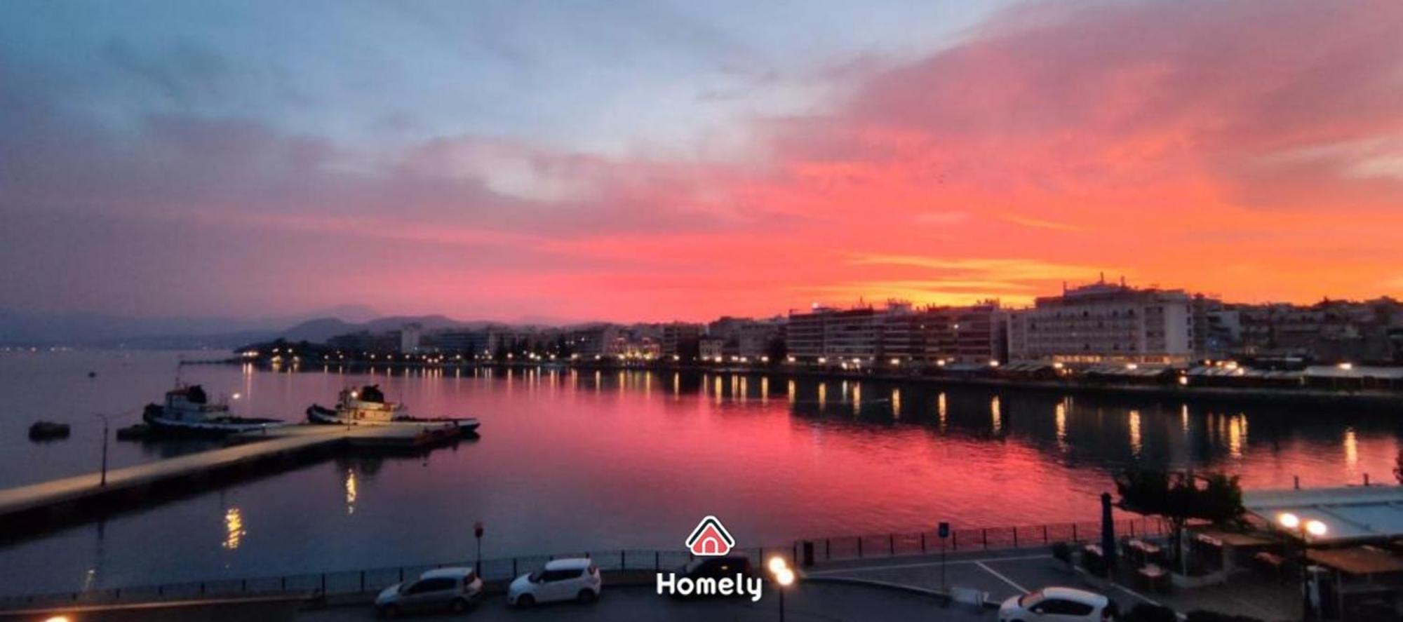 Debbie'S Διαμέρισμα Δίπλα Στο Νερό ! Chalkís Exterior foto
